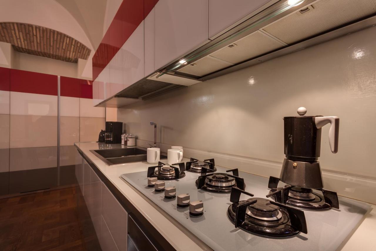 Romac Coronari With Gym, Sauna And Garden المظهر الخارجي الصورة