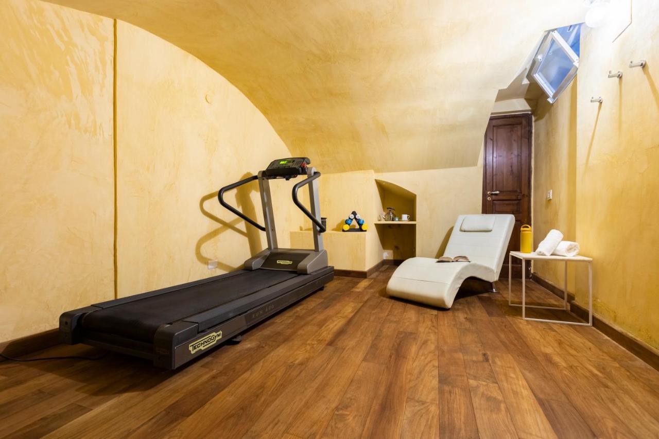 Romac Coronari With Gym, Sauna And Garden المظهر الخارجي الصورة